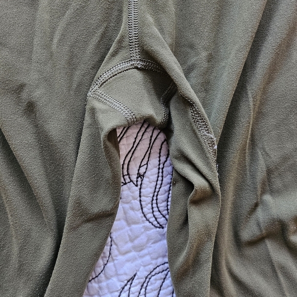 VGUC Athleta Elation Straight Leg Pants Olive Green Small - Picture 15 of 15